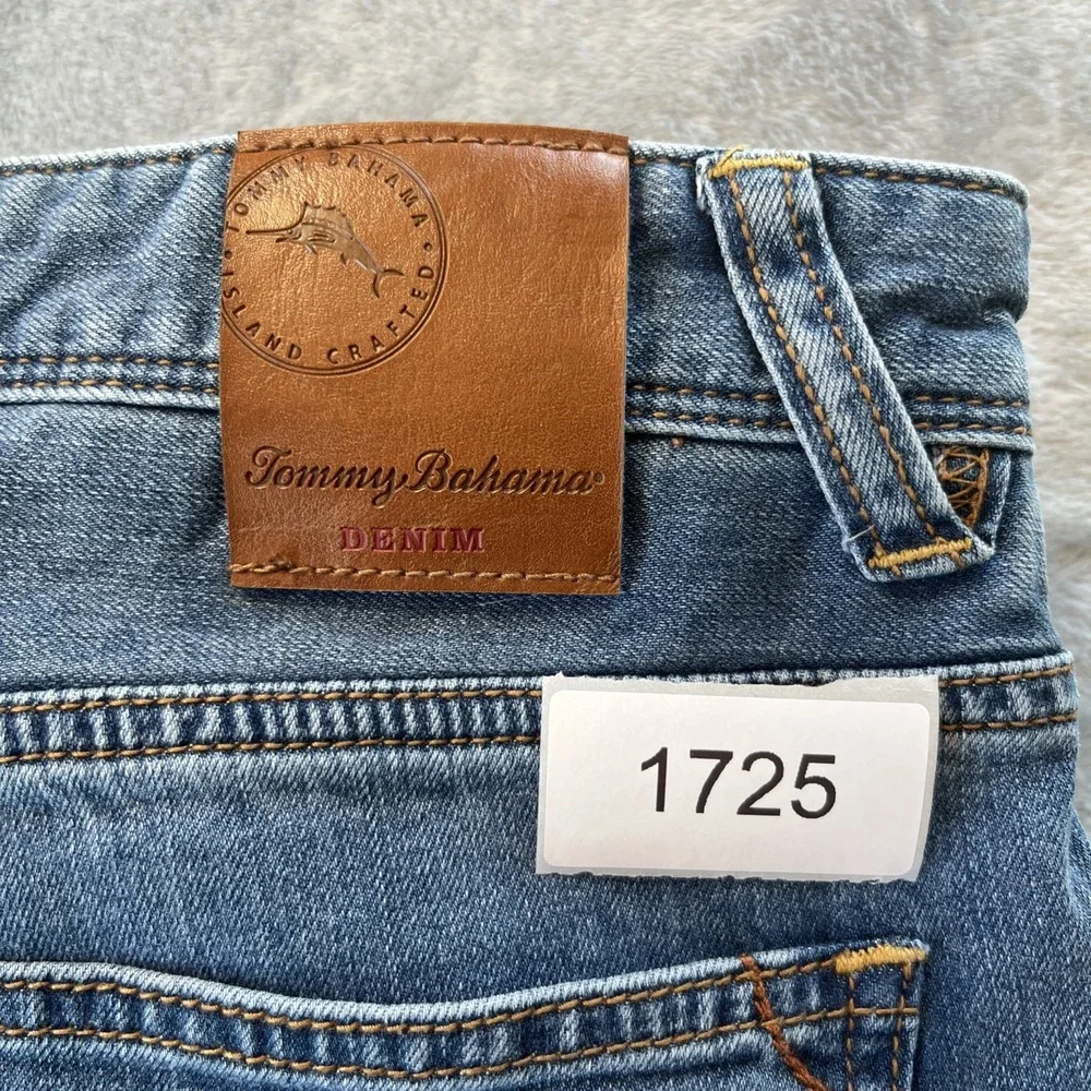 Men's TOMMY BAHAMA Jeans Cotton Blend Zip Fly Size 32 x 32